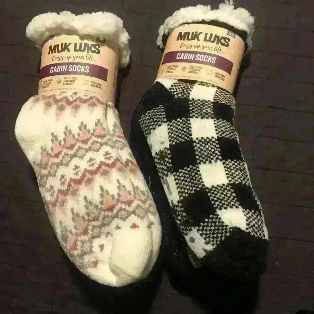 Muk Luks Cabin Socks 2 Pair Bundle L/XL Plaid Fair Isle Sherpa Lined Non-Skid